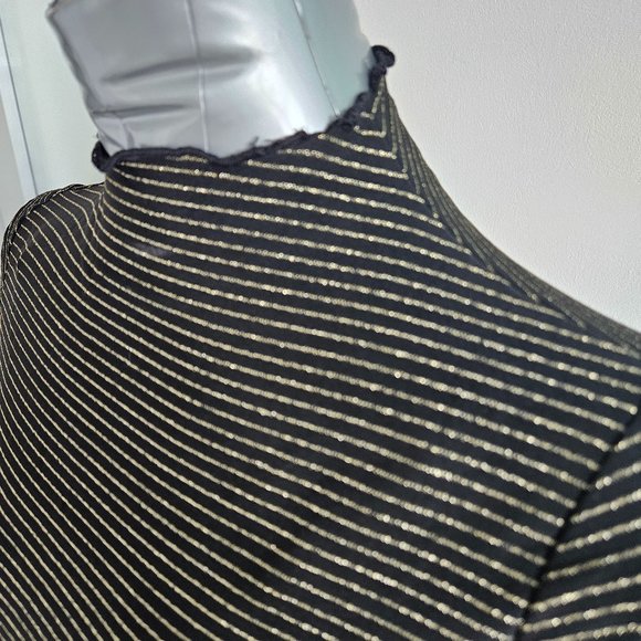 fitted sexy long sleeve, high neck shirt Black with gold shimmer stripes Med - Picture 4 of 4